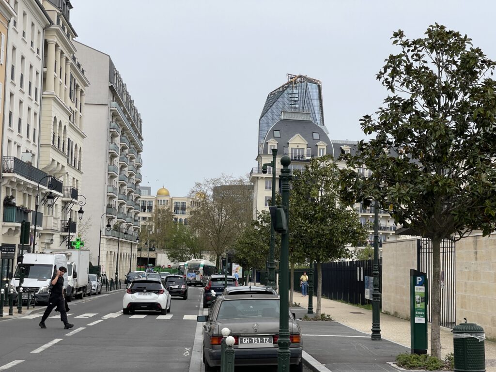 NOUVEAU – PAVILLON À PUTEAUX (92800)