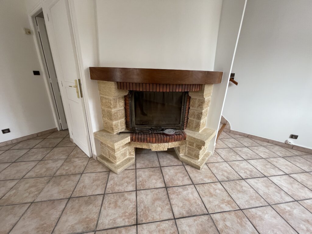 NOUVEAU – PAVILLON À PUTEAUX (92800)