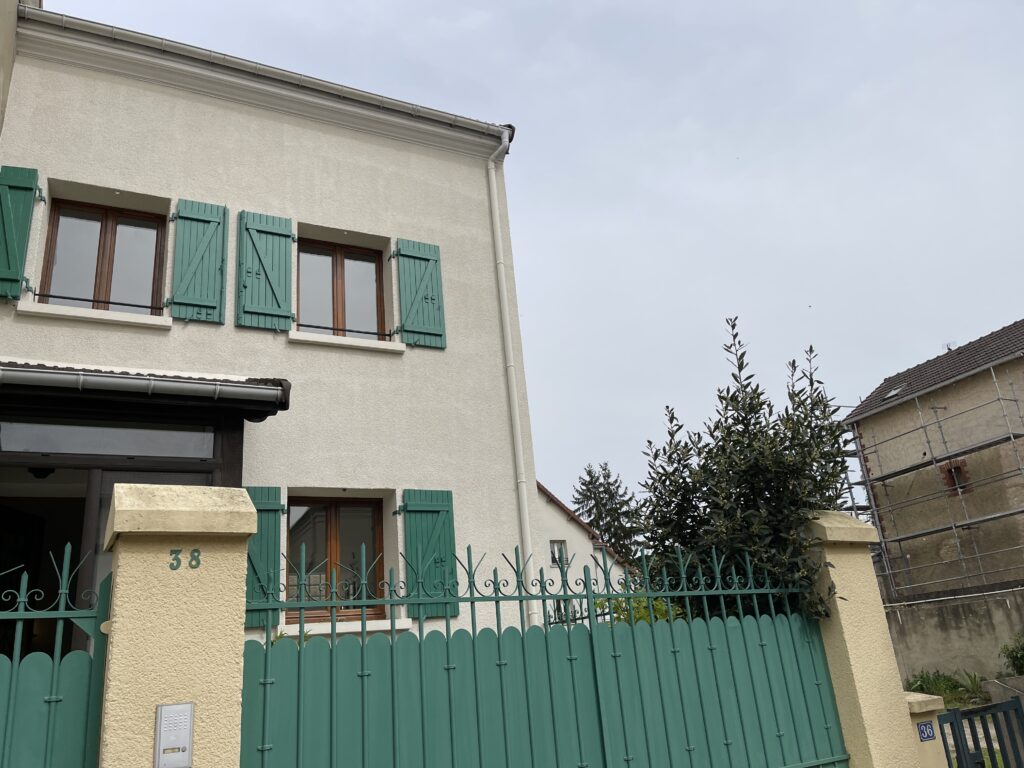 NOUVEAU – PAVILLON À PUTEAUX (92800)