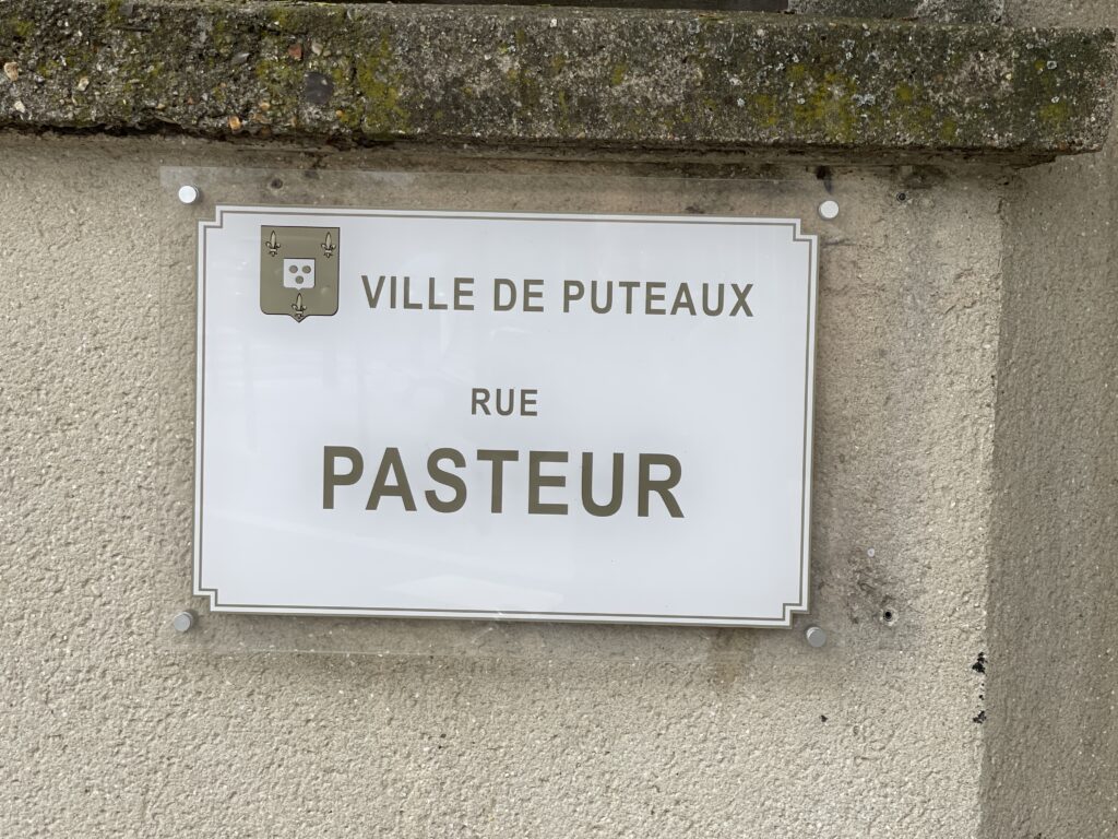 NOUVEAU – PAVILLON À PUTEAUX (92800)