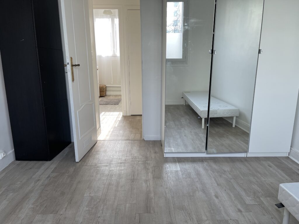F4 lumineux avec 3 chambres à La Garenne-Colombes – Proche centre & transports