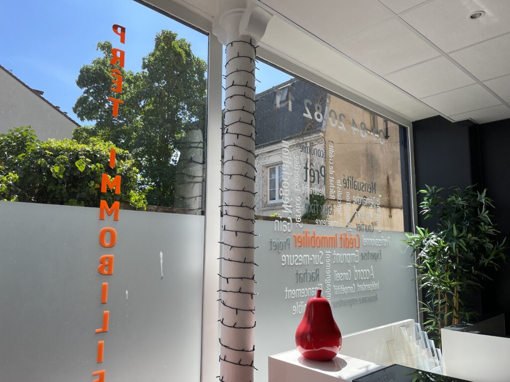 BOUTIQUE LOCAL COMMERCIAL NANTERRE