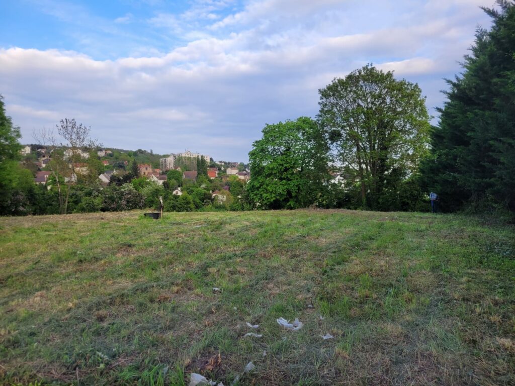 TERRAIN A LA FRETTE-SUR-SEINE