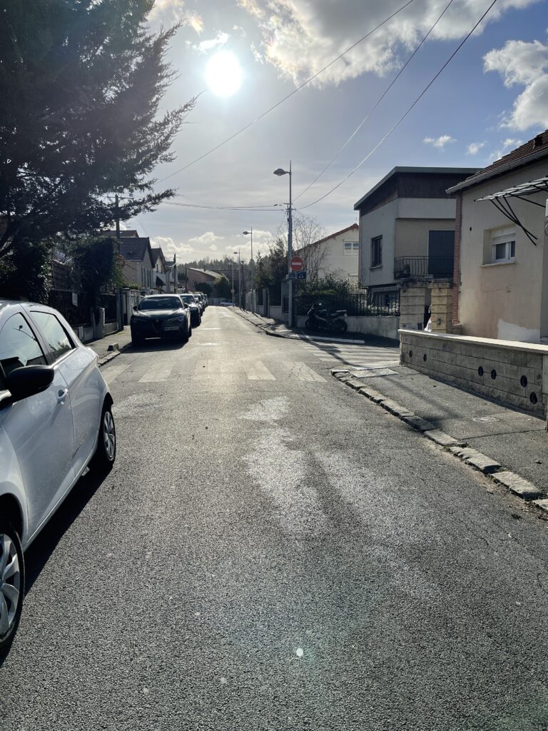 RUE DES LOUVETIERS
