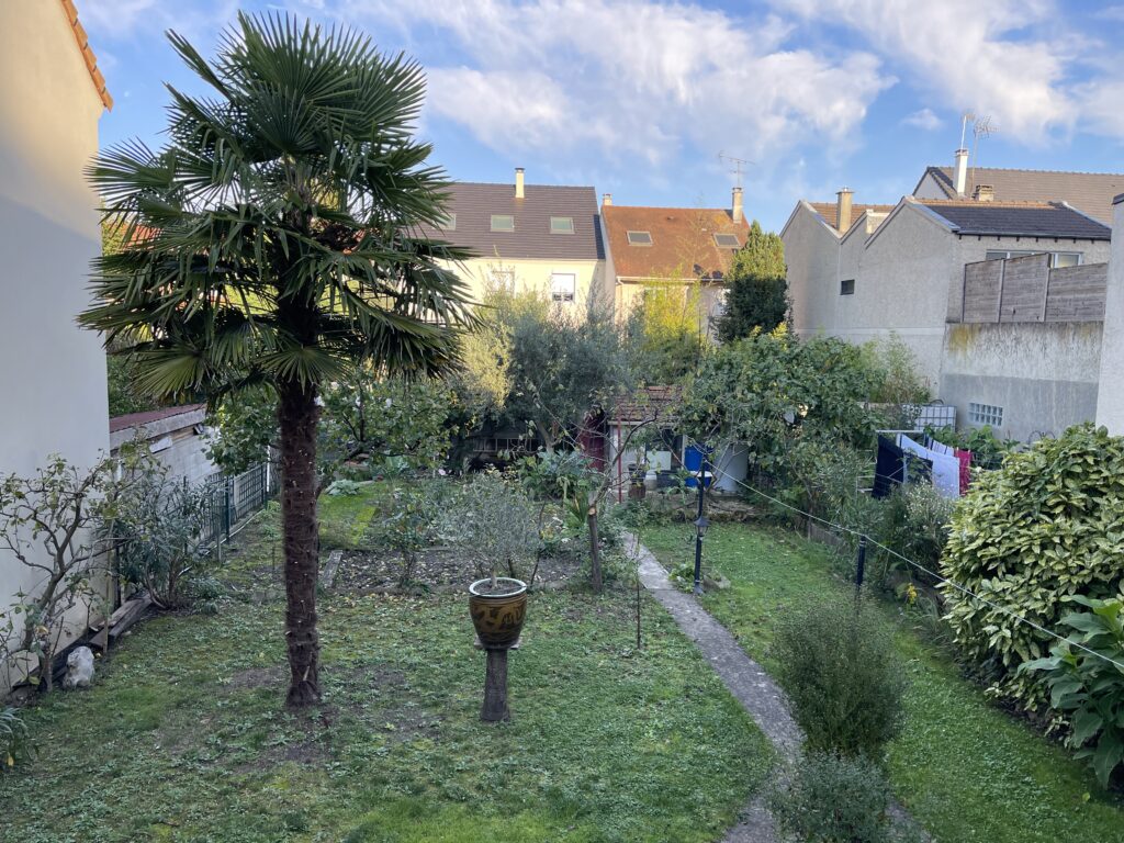 MAISON MONT VALERIENT