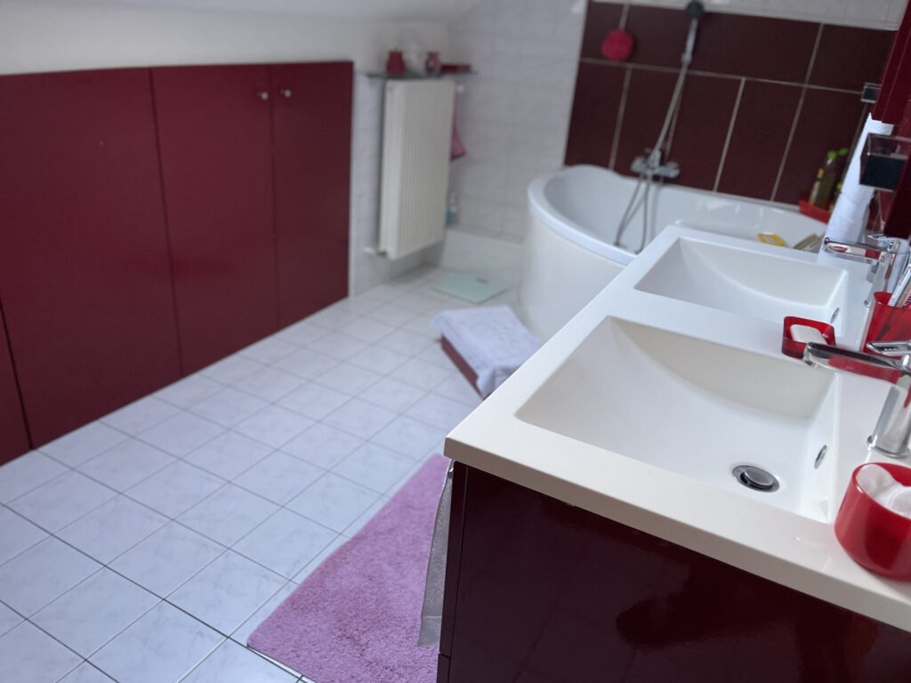 MAISON MONT VALERIENT