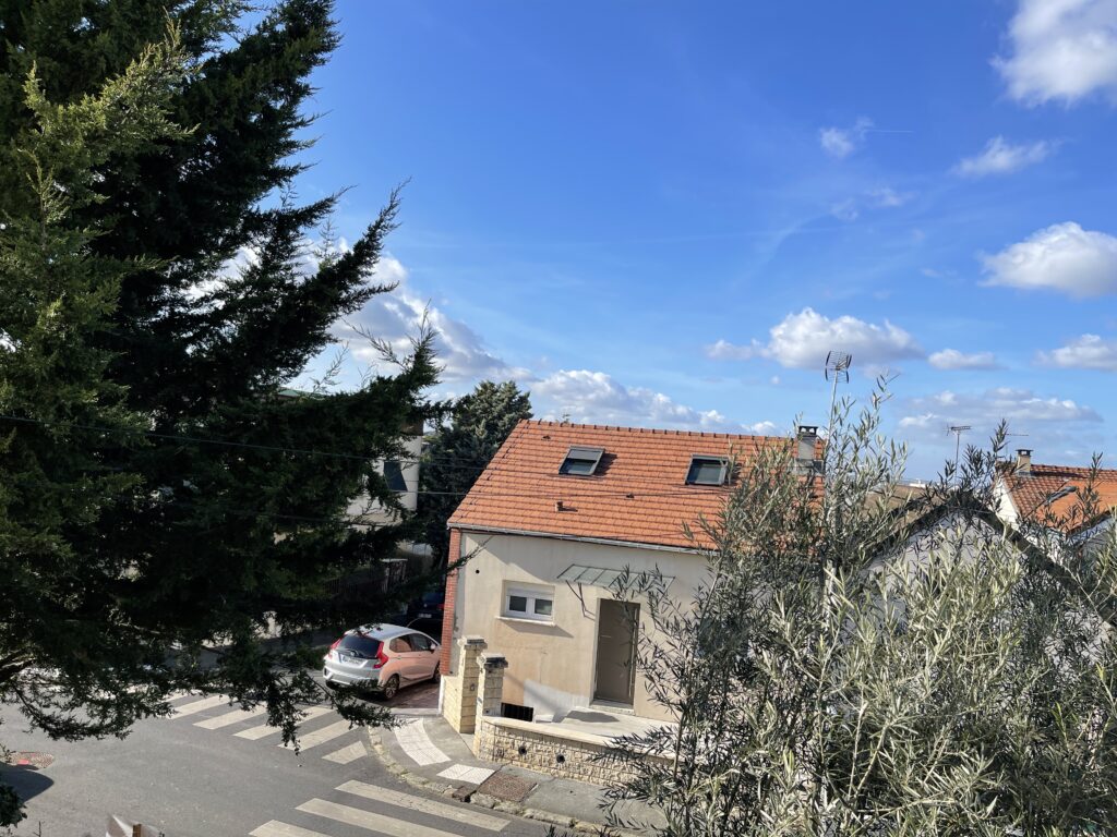 RUE DES LOUVETIERS